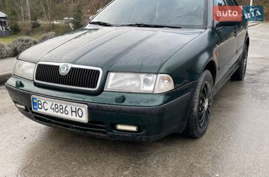 Лифтбек Skoda Octavia 2000 в Сколе