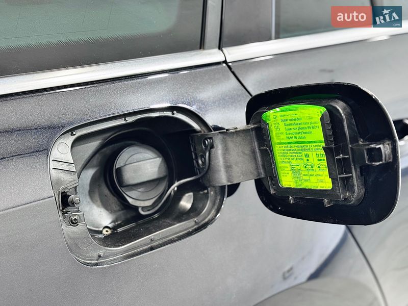 Универсал Skoda Octavia 2013 в Стрые