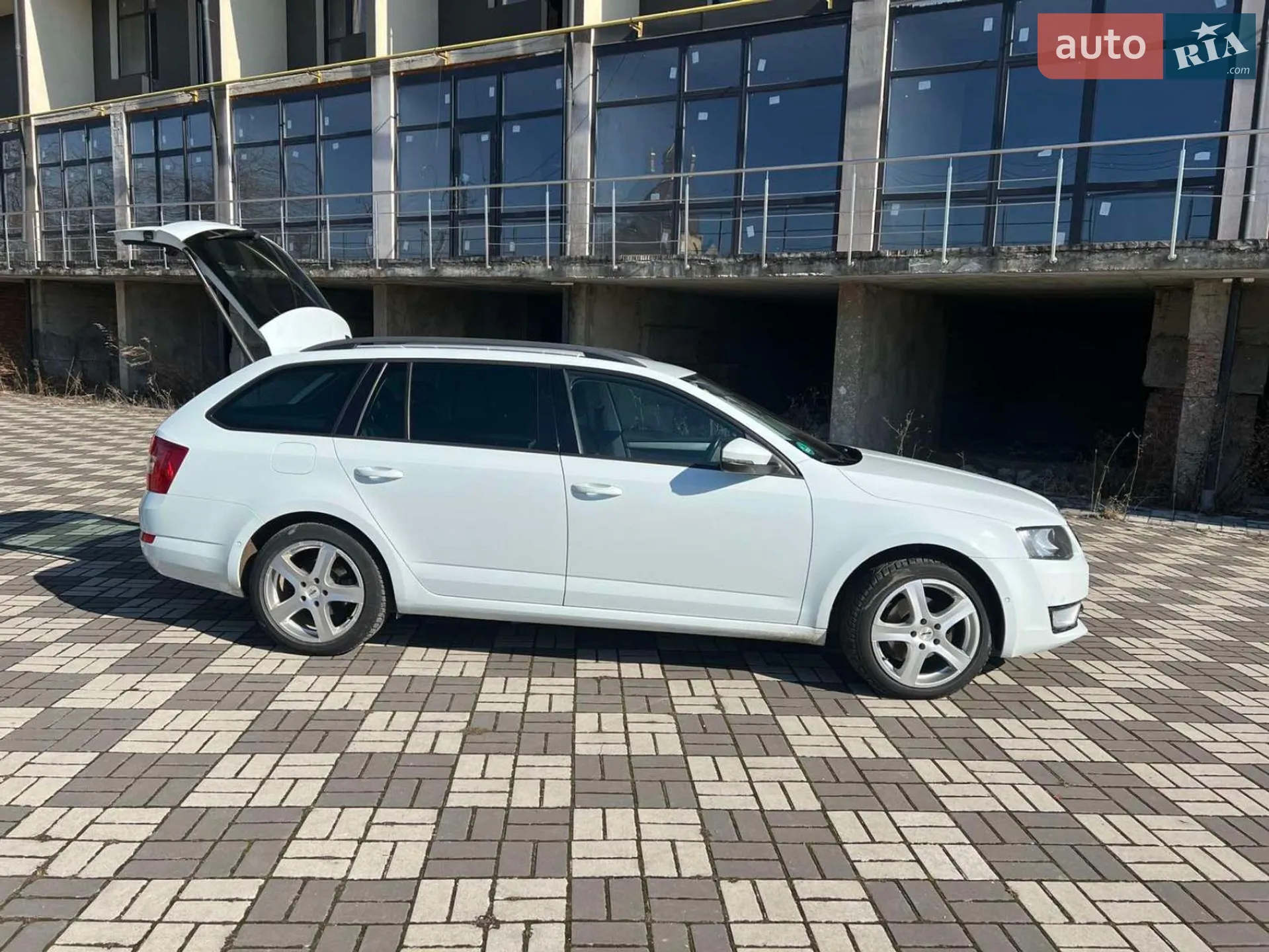 2015 Skoda Octavia - мініатюра 4