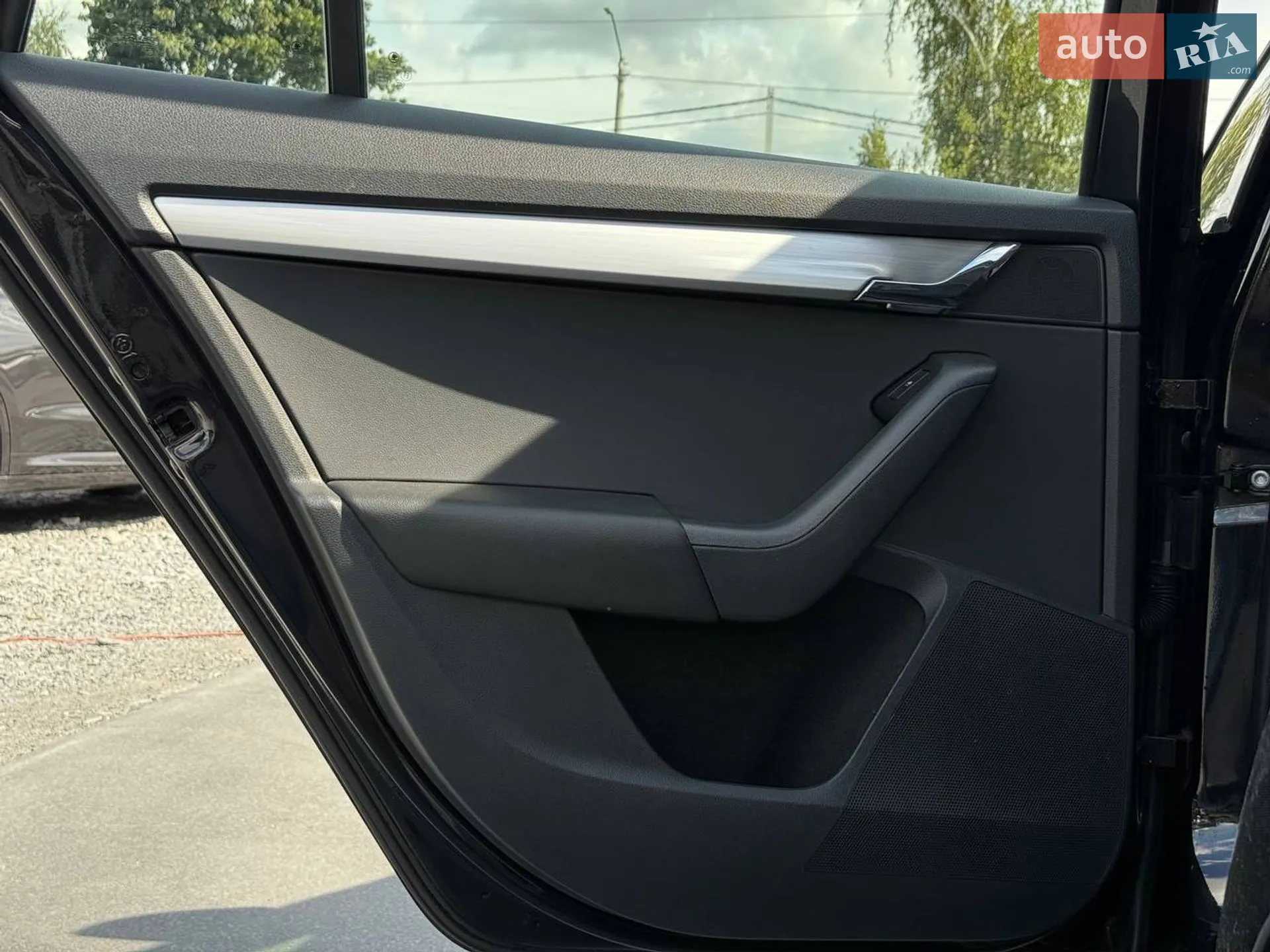 2019 Skoda Octavia - мініатюра 39