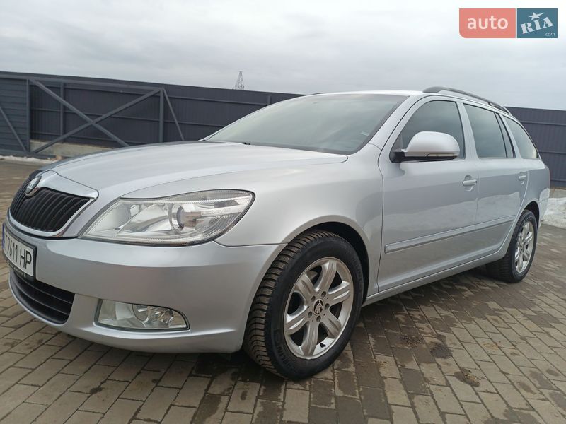 Универсал Skoda Octavia 2010 в Калуше