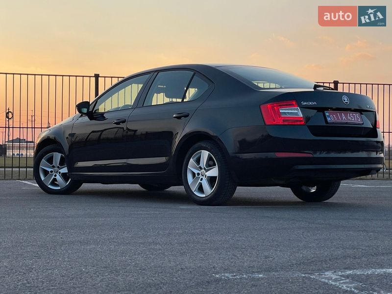 Лифтбек Skoda Octavia 2014 в Луцке
