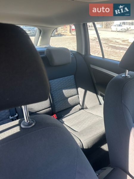 Универсал Skoda Octavia 2010 в Тернополе