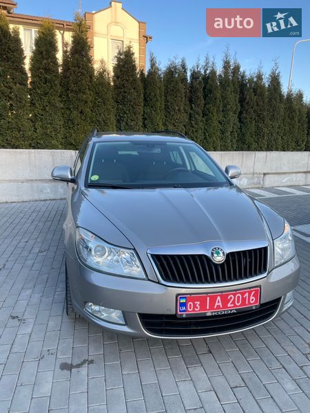 Универсал Skoda Octavia 2013 в Ровно