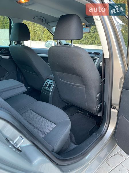 Универсал Skoda Octavia 2013 в Ровно