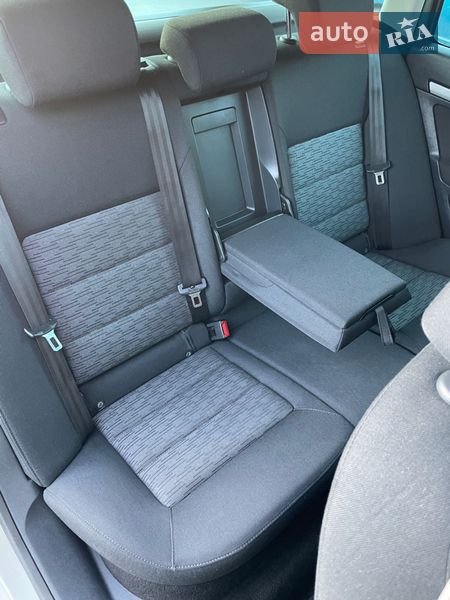 Универсал Skoda Octavia 2013 в Ровно