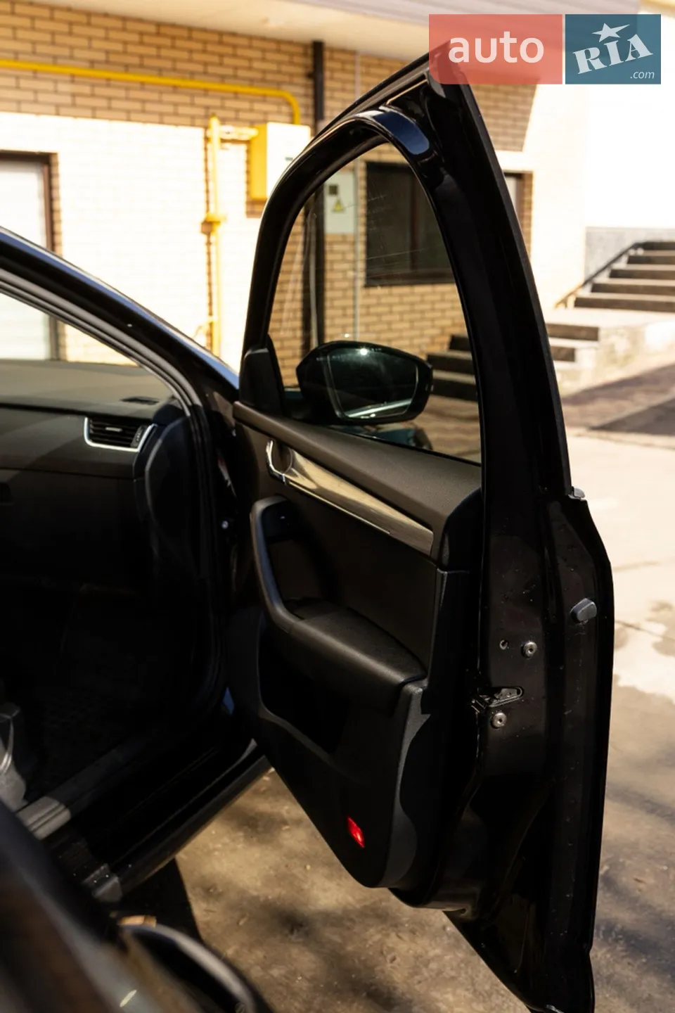 2019 Skoda Octavia - мініатюра 23