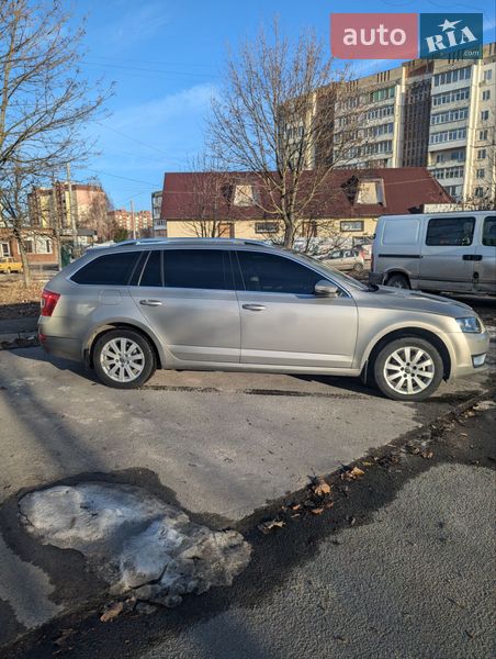 Универсал Skoda Octavia 2015 в Звягеле