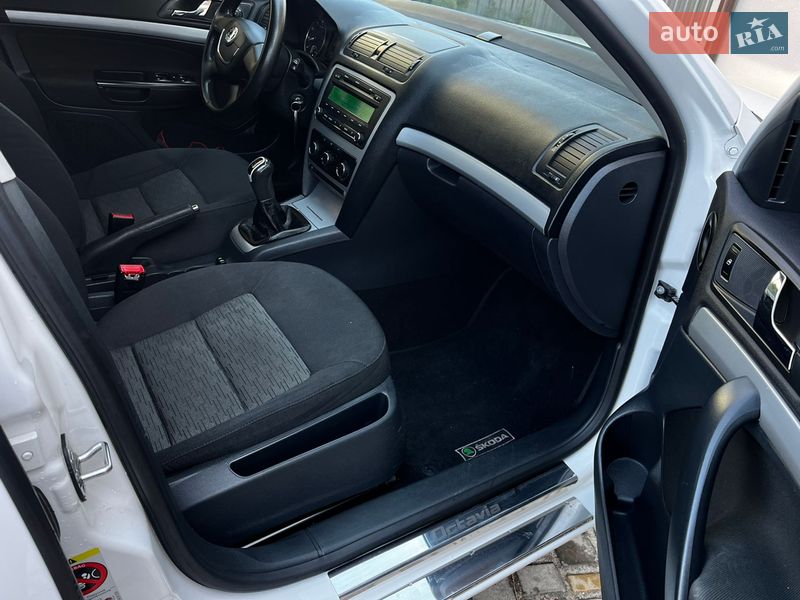 Лифтбек Skoda Octavia 2012 в Дрогобыче