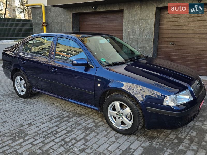 Лифтбек Skoda Octavia 2003 в Тернополе