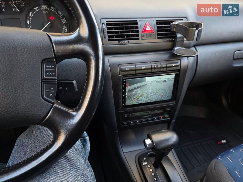 Лифтбек Skoda Octavia 2003 в Тернополе