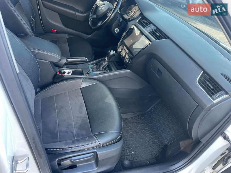 Универсал Skoda Octavia 2014 в Староконстантинове