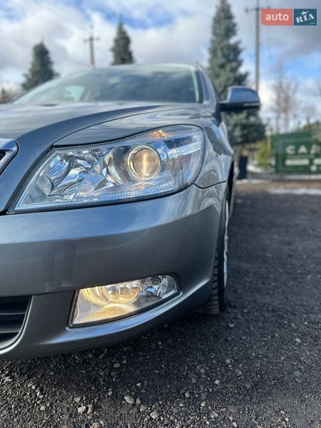 Универсал Skoda Octavia 2012 в Белогородке