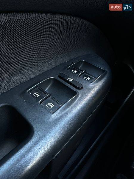 Универсал Skoda Octavia 2012 в Белогородке