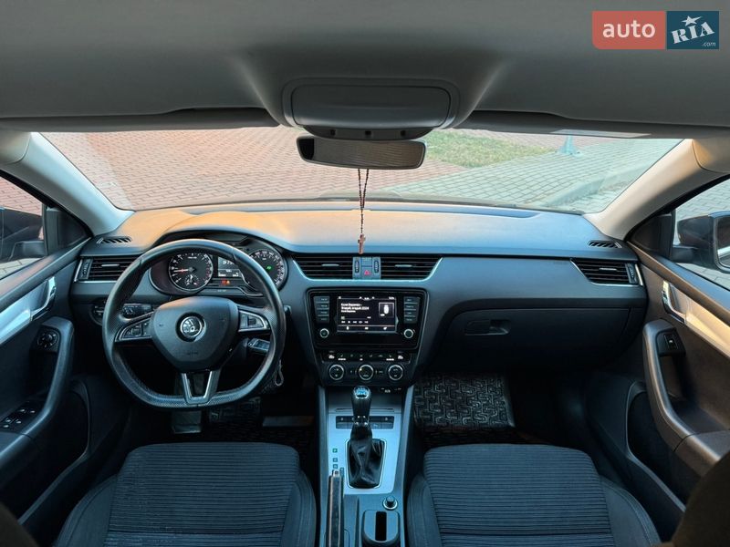 Лифтбек Skoda Octavia 2016 в Стрые