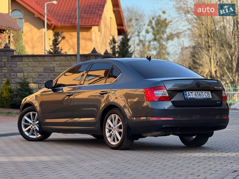 Лифтбек Skoda Octavia 2016 в Стрые