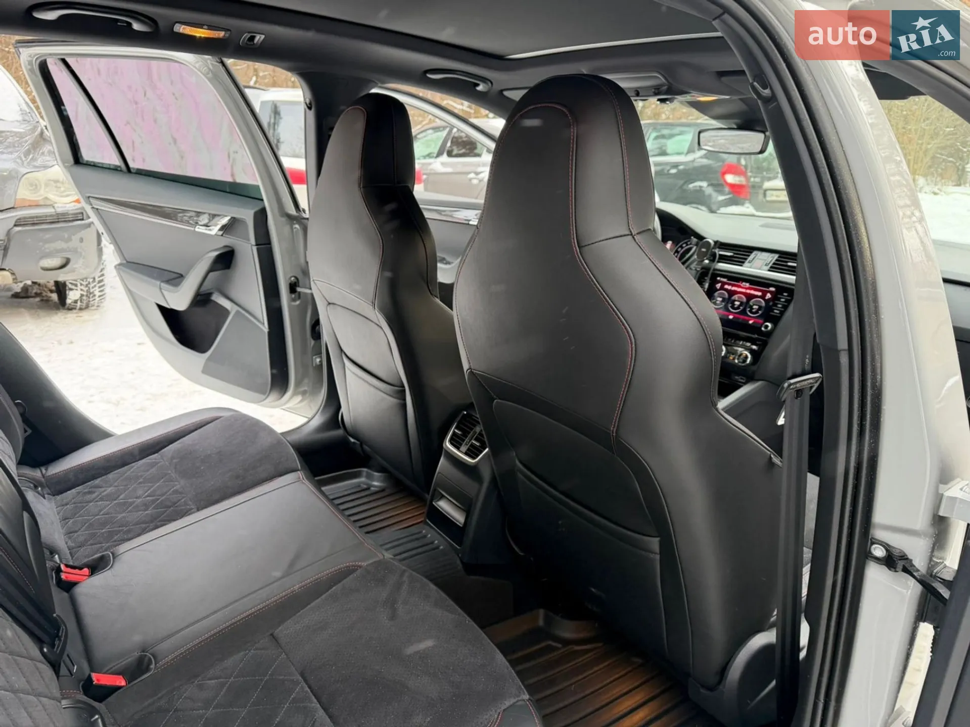 2019 Skoda Octavia - мініатюра 13