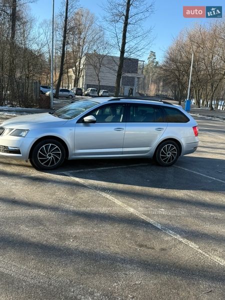 Універсал Skoda Octavia 2019 в Бучі