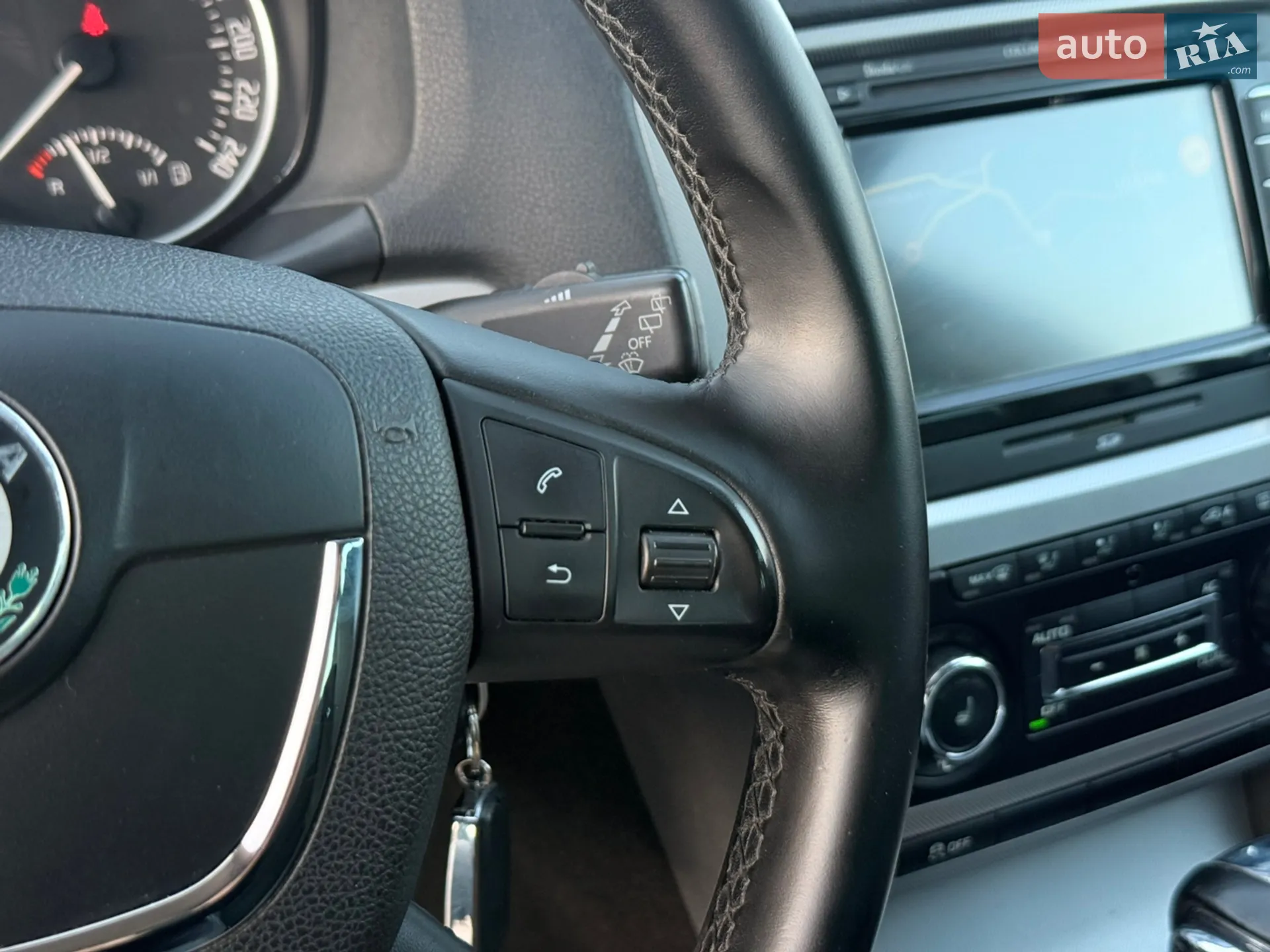 2012 Skoda Octavia - мініатюра 26