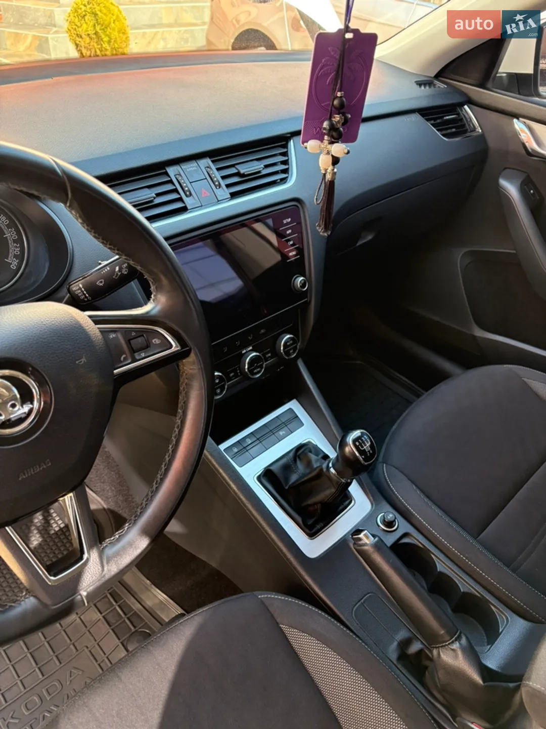 2017 Skoda Octavia - мініатюра 21