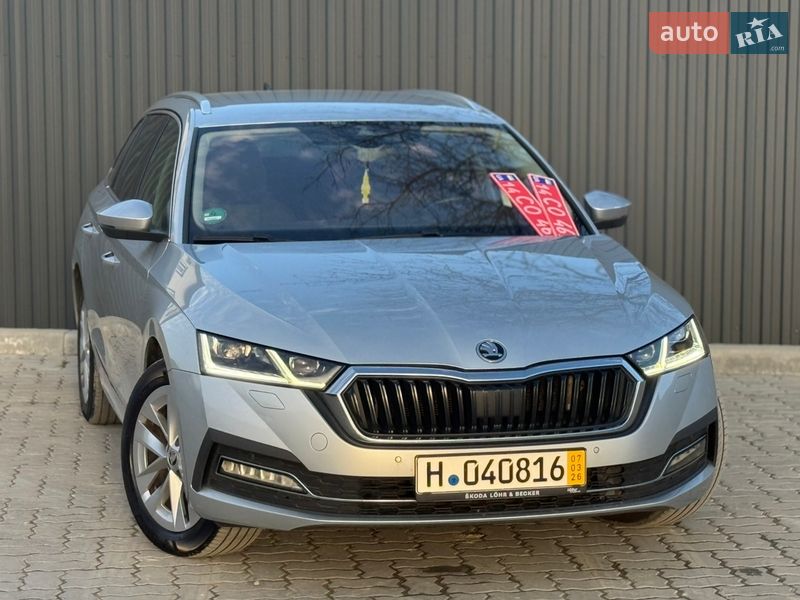 Универсал Skoda Octavia 2021 в Львове