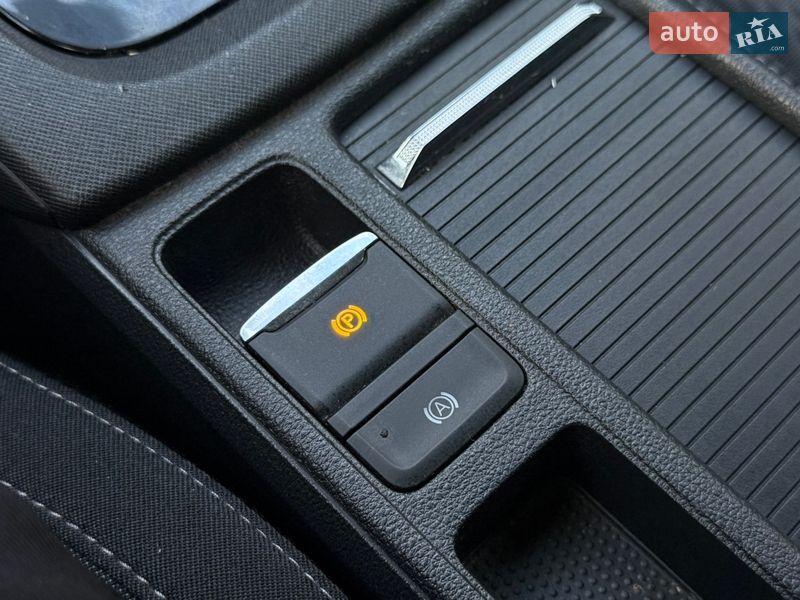 Универсал Skoda Octavia 2021 в Львове