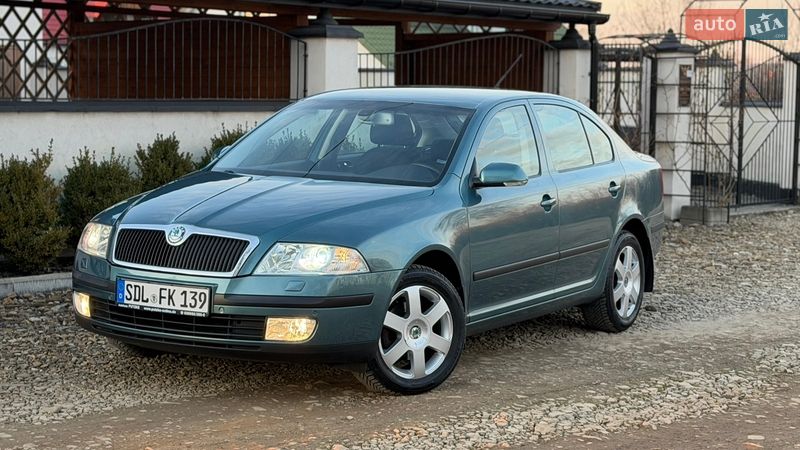 Лифтбек Skoda Octavia 2006 в Самборе