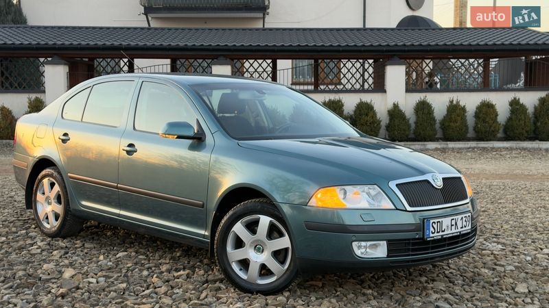 Лифтбек Skoda Octavia 2006 в Самборе