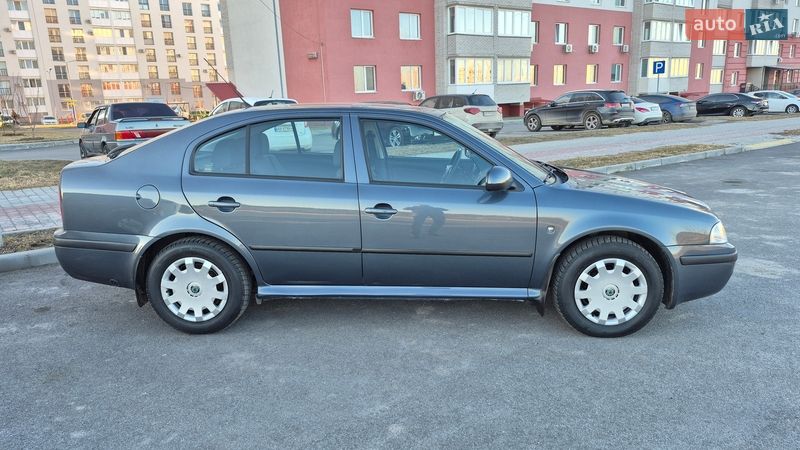Лифтбек Skoda Octavia 2010 в Виннице