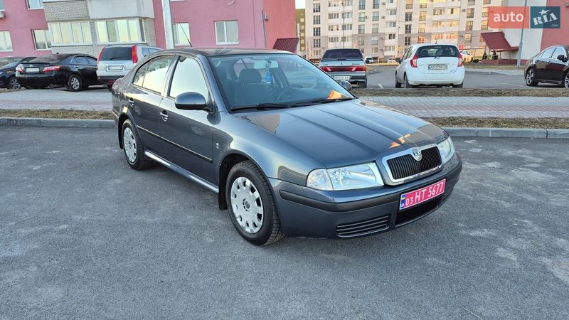 Лифтбек Skoda Octavia 2010 в Виннице