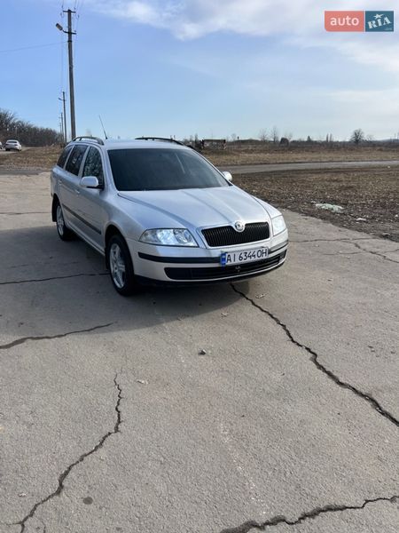 Универсал Skoda Octavia 2008 в Умани