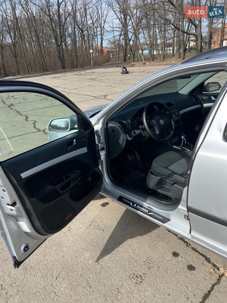 Универсал Skoda Octavia 2008 в Умани