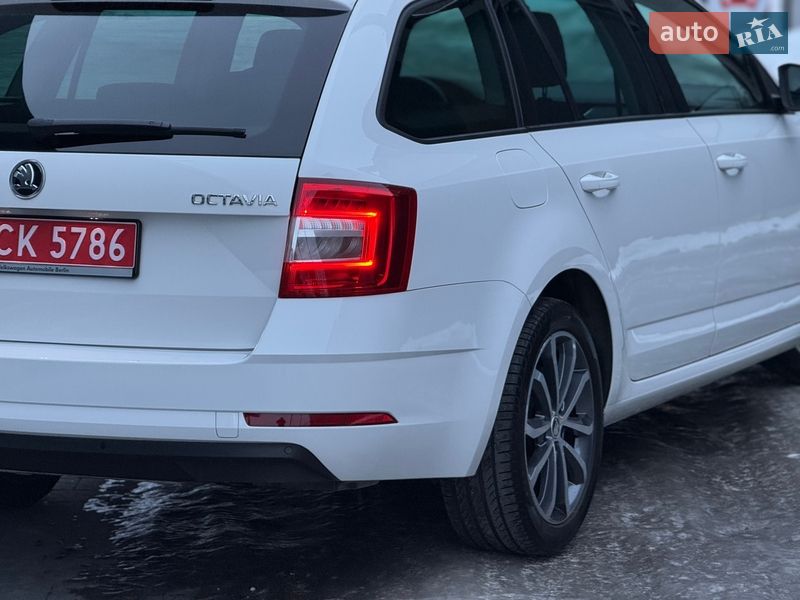 Универсал Skoda Octavia 2019 в Львове