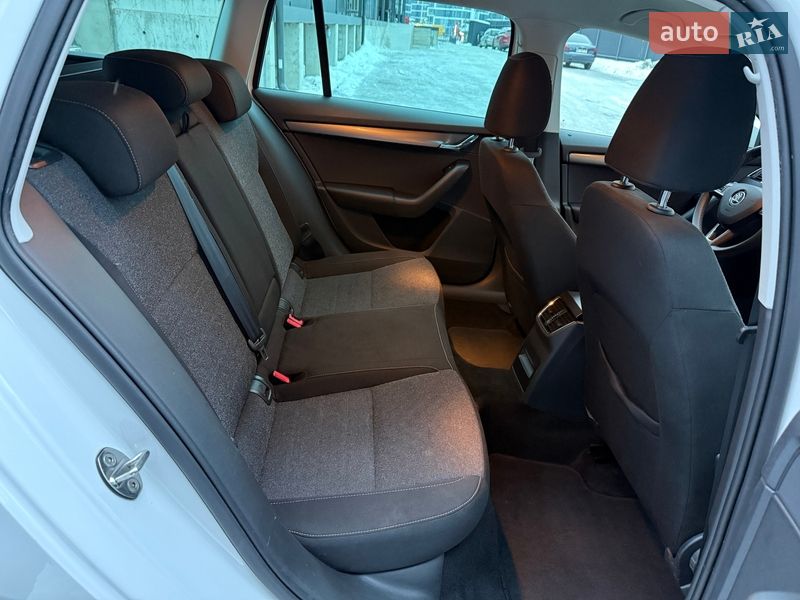 Универсал Skoda Octavia 2019 в Львове