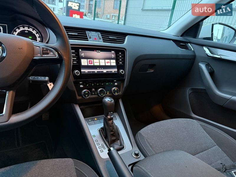 Универсал Skoda Octavia 2019 в Львове