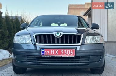 Ліфтбек Skoda Octavia 2011 в Луцьку