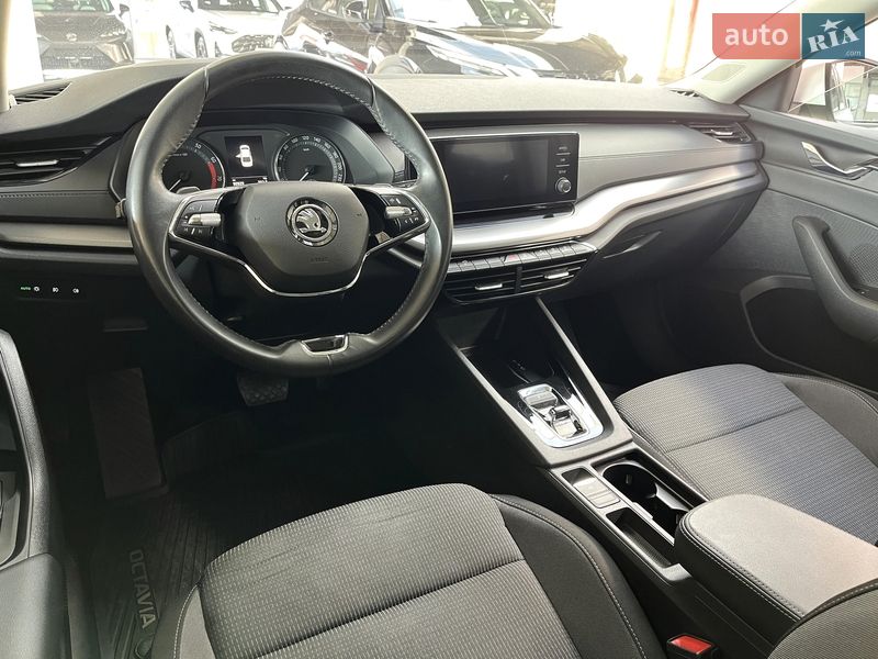 Лифтбек Skoda Octavia 2021 в Хмельницком