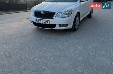 Лифтбек Skoda Octavia 2010 в Львове