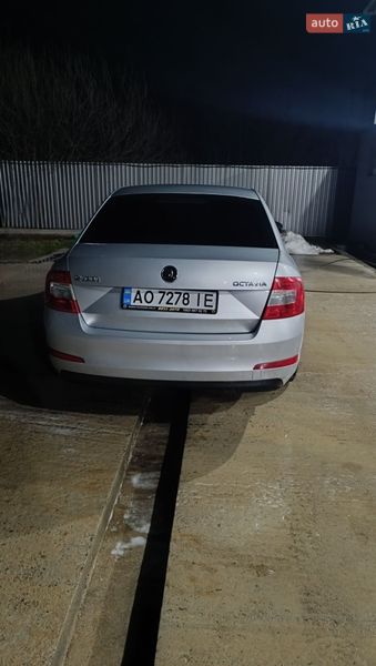 Лифтбек Skoda Octavia 2015 в Рахове