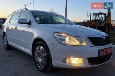 Универсал Skoda Octavia 2012 в Виннице