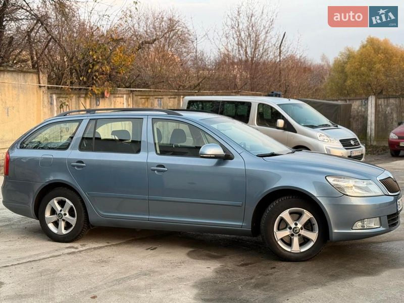 Универсал Skoda Octavia 2010 в Ровно