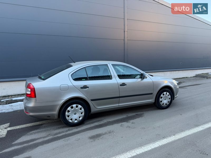 Лифтбек Skoda Octavia 2012 в Киеве