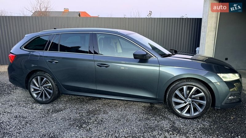 Универсал Skoda Octavia 2020 в Ужгороде