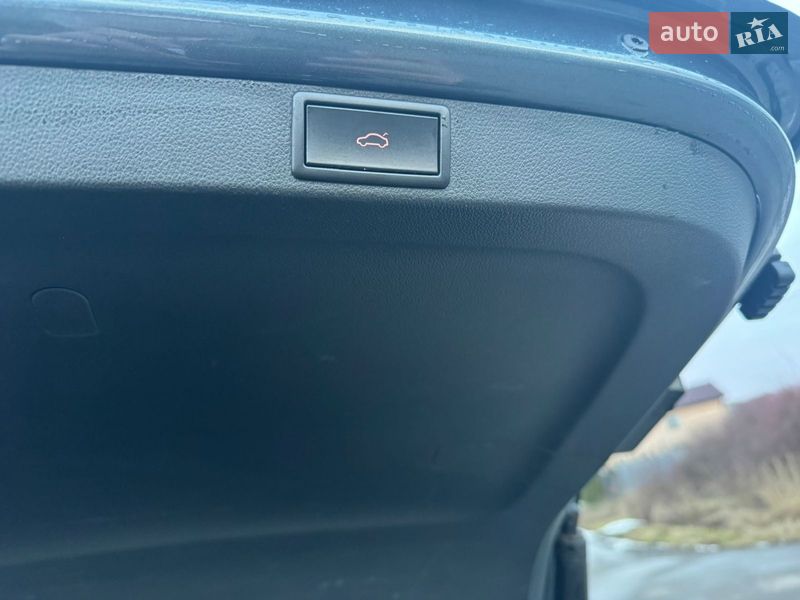 Универсал Skoda Octavia 2020 в Ужгороде