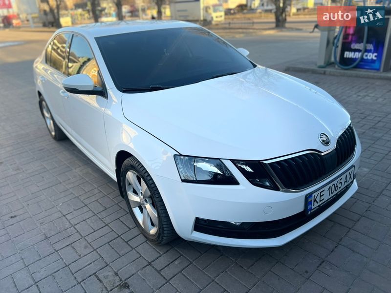 Лифтбек Skoda Octavia 2018 в Днепре