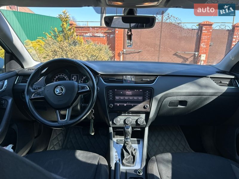 Универсал Skoda Octavia 2018 в Одессе