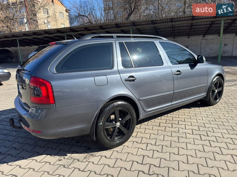 Универсал Skoda Octavia 2012 в Черновцах