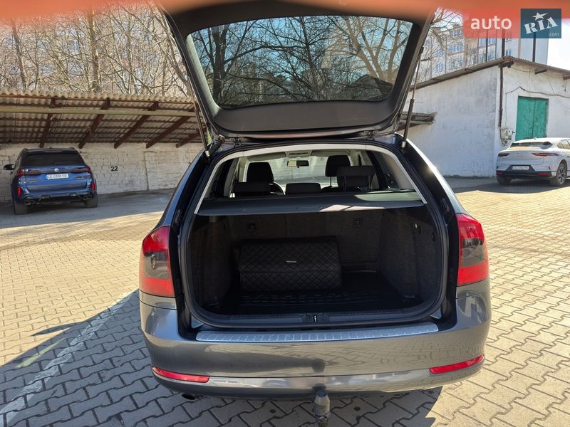 Универсал Skoda Octavia 2012 в Черновцах