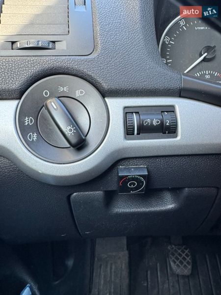 Лифтбек Skoda Octavia 2012 в Софиевской Борщаговке