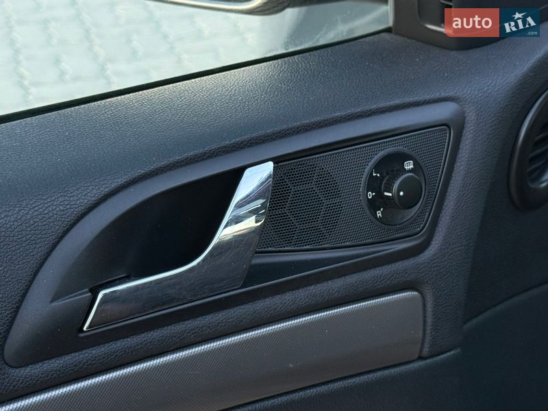 Универсал Skoda Octavia 2006 в Львове